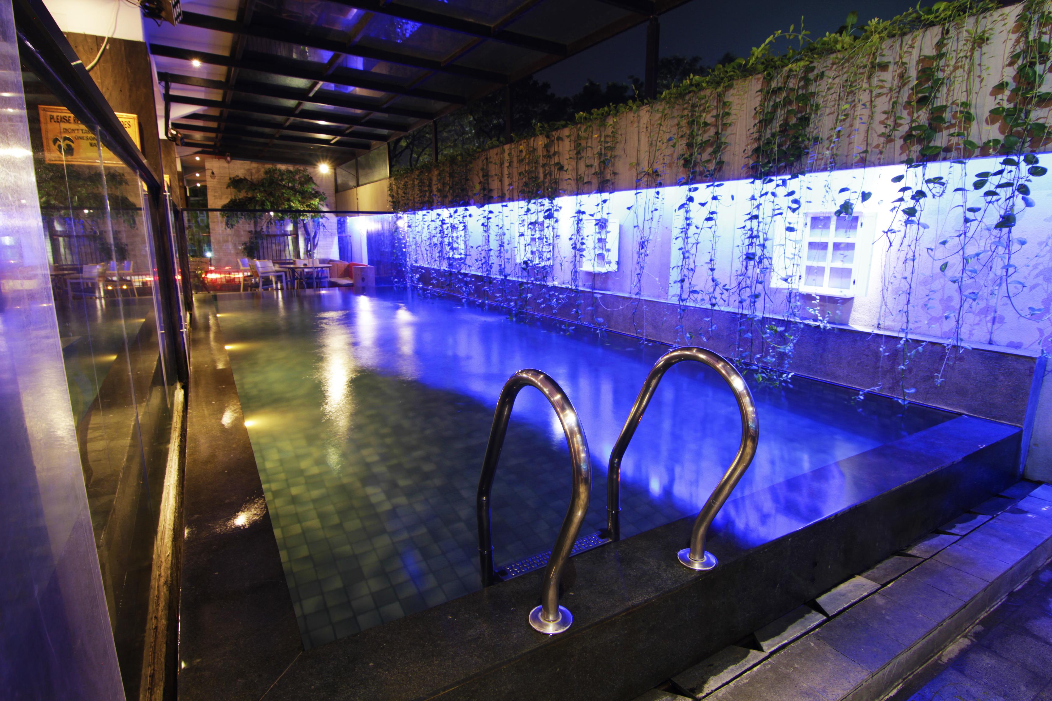 Hotel THE 1O1 Bandung Dago Exterior foto