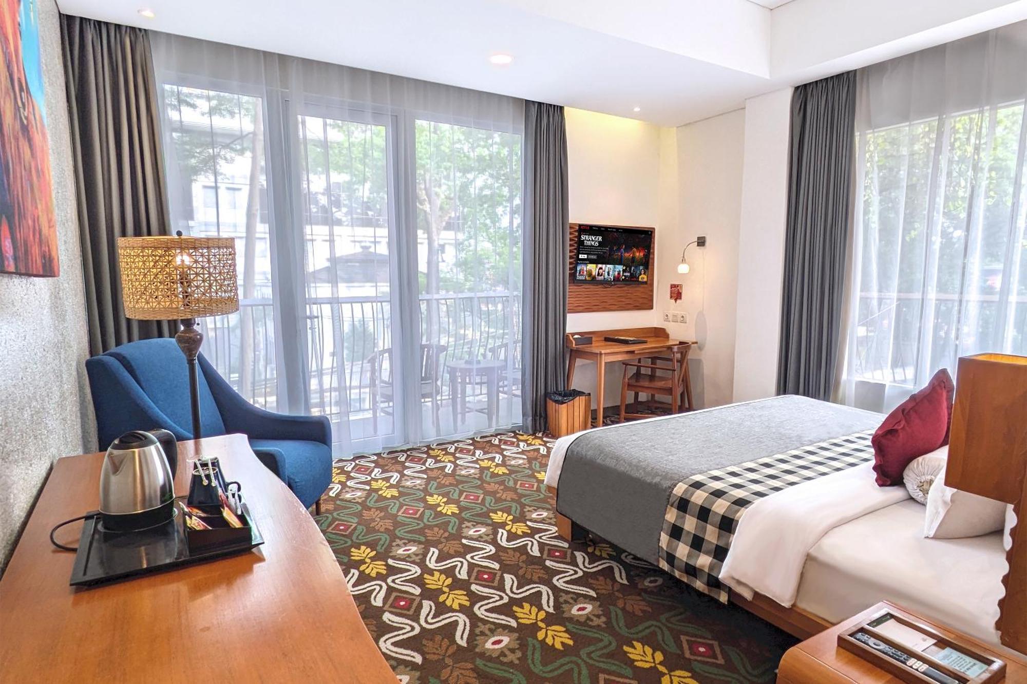 Hotel THE 1O1 Bandung Dago Exterior foto